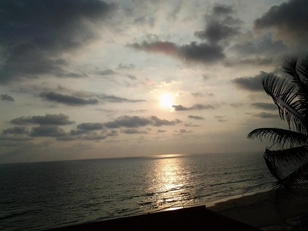 La Mirban Hotel Varkala Buitenkant foto