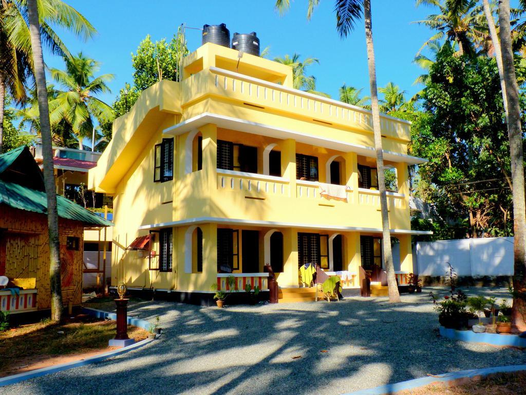 La Mirban Hotel Varkala Kamer foto